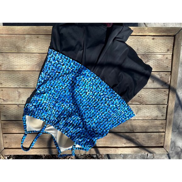 Trimshaper 1-Piece Bathing Suit Blue Black Sz 16 - Picture 9 of 9